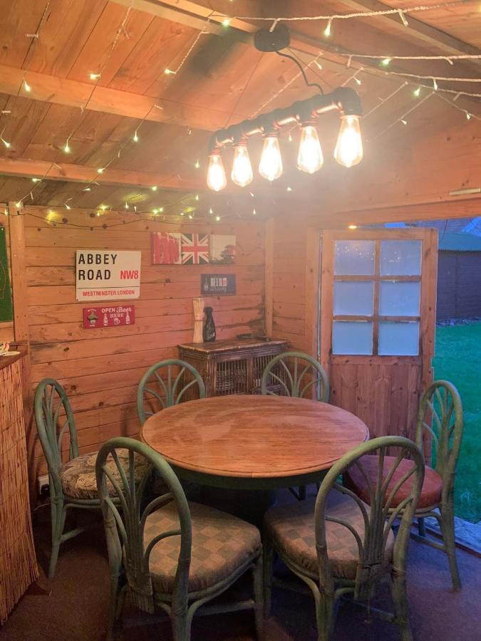 Eco-Friendly Dorset Cottage With Spa Set In Heart Of Countryside Sydling St Nicholas Exterior foto